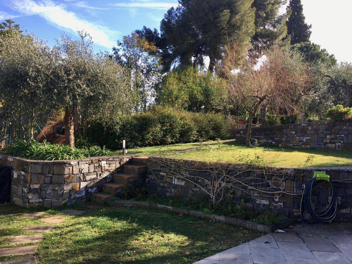 La Casa Di Fedra Villa อิมเปรีอา ภายนอก รูปภาพ