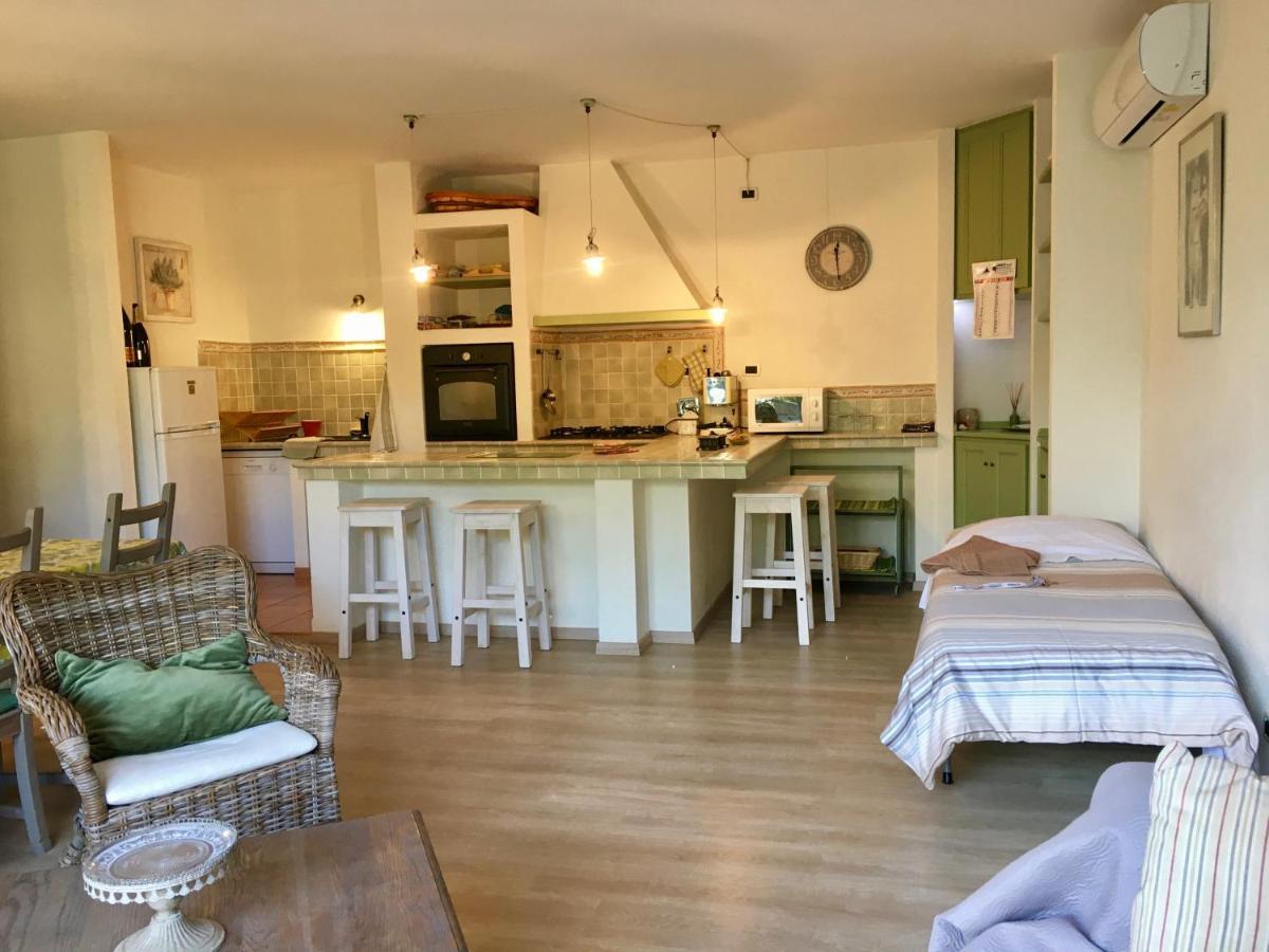 La Casa Di Fedra Villa อิมเปรีอา ภายนอก รูปภาพ