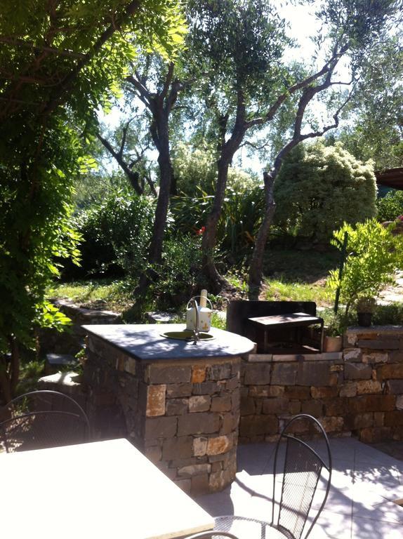 La Casa Di Fedra Villa อิมเปรีอา ห้อง รูปภาพ