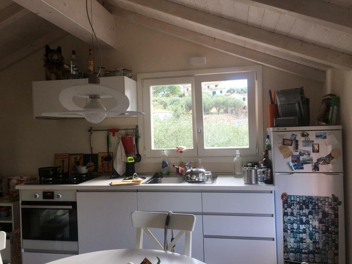 La Casa Di Fedra Villa อิมเปรีอา ภายนอก รูปภาพ